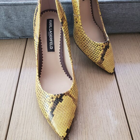 EUC KARL LAGERFELD Royale premium leather pumps in mustard / brown snake (6) - Picture 9 of 12